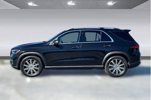 Obsidian Black Metallic 2026 Mercedes-Benz GLE 350 4MATIC