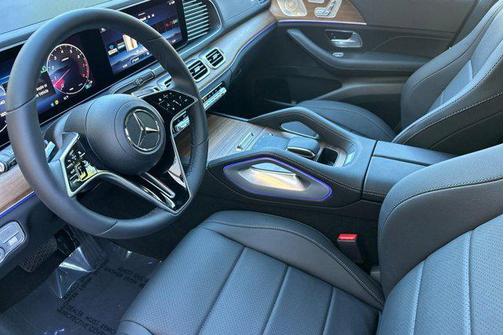 Obsidian Black Metallic 2026 Mercedes-Benz GLE 350 4MATIC