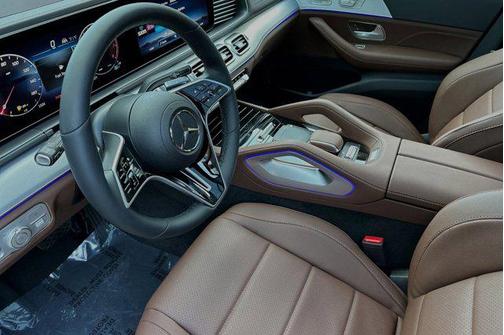 2025 Mercedes-Benz GLS 450 4MATIC