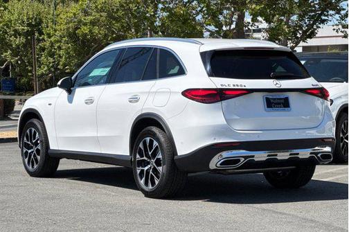 2025 Mercedes-Benz GLC 350e Base