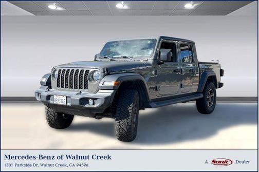 Sting-Gray Clearcoat 2020 Jeep Gladiator Sport S
