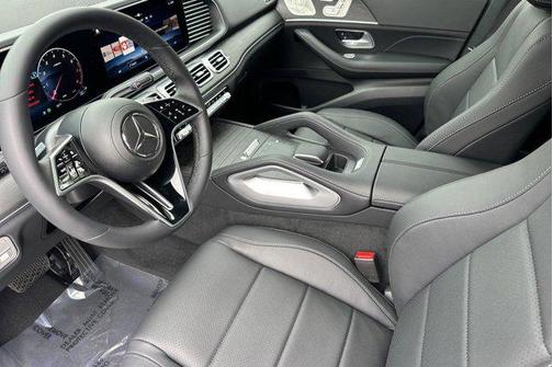 Polar White 2026 Mercedes-Benz GLE 450 4MATIC