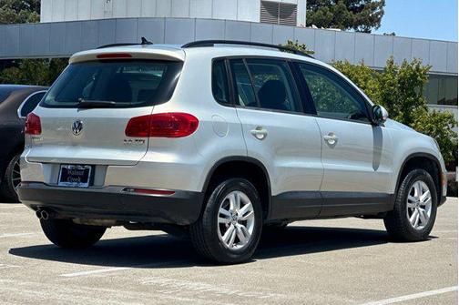 2015 Volkswagen Tiguan Auto S