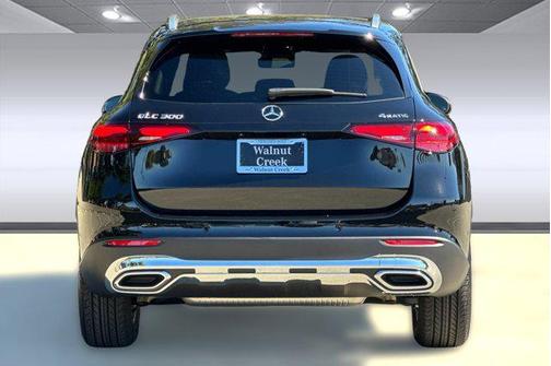 2025 Mercedes-Benz GLC 300 4MATIC