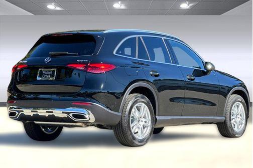 2025 Mercedes-Benz GLC 300 4MATIC