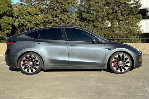 2020 Tesla Model Y Performance Dual Motor All-Wheel Drive