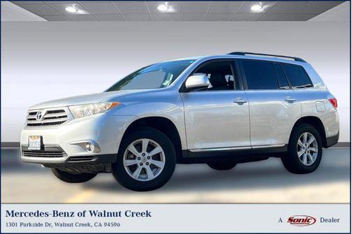 2012 Toyota Highlander SE