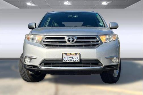 2012 Toyota Highlander SE