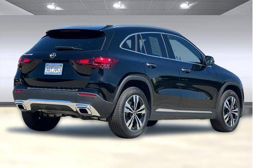 2025 Mercedes-Benz GLA 250 Base