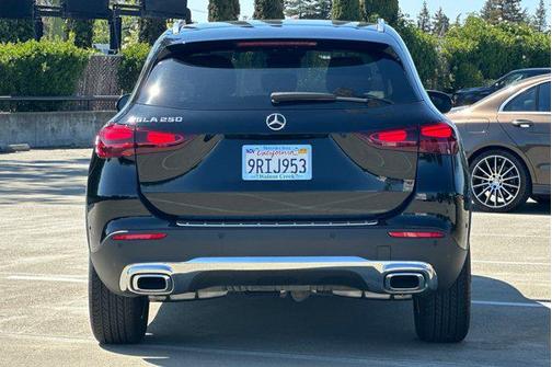 2025 Mercedes-Benz GLA 250 Base