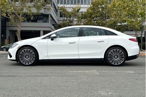 2026 Mercedes-Benz EQE 320+ 320+