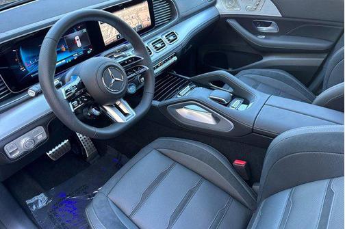 Obsidian Black Metallic 2025 Mercedes-Benz AMG GLE 53 4MATIC+