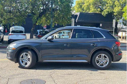 Gray 2018 Audi Q5 2.0T Premium Plus