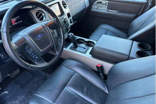 2017 Ford Expedition XLT