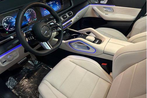 2025 Mercedes-Benz GLS 450 4MATIC