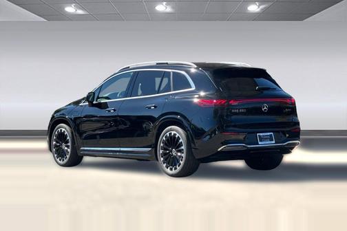 Black 2027 Mercedes-Benz EQS 550 EQS 550