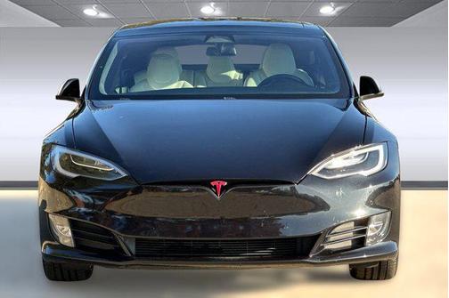 2018 Tesla Model S 75D