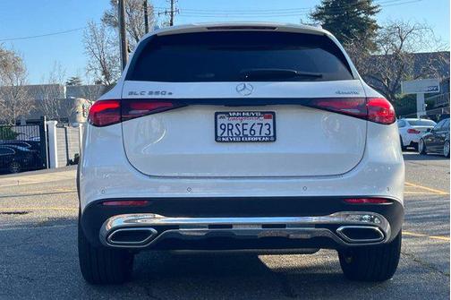 2025 Mercedes-Benz GLC 350e Base