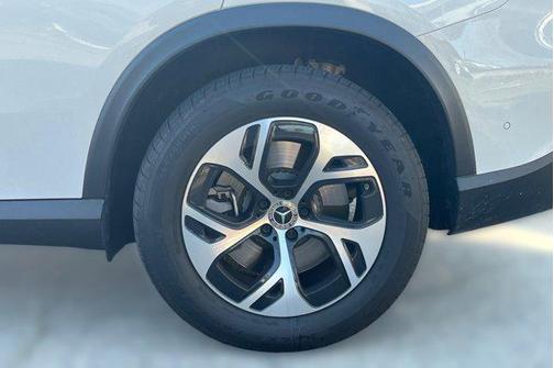 2025 Mercedes-Benz GLC 350e Base