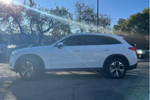 2025 Mercedes-Benz GLC 350e Base