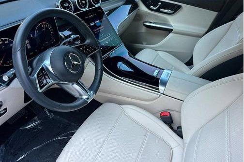 2025 Mercedes-Benz GLC 350e Base