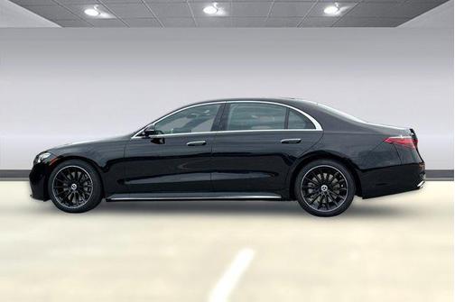 Obsidian Black Metallic 2026 Mercedes-Benz S-Class 4MATIC