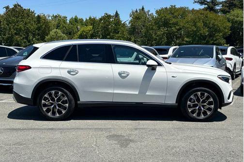2025 Mercedes-Benz GLC 350e Base