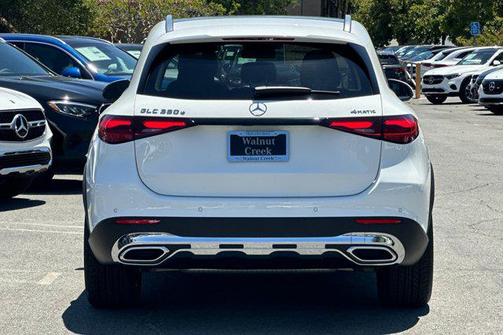 2025 Mercedes-Benz GLC 350e Base