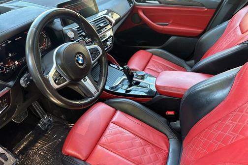 Black Sapphire Metallic 2020 BMW X4 M40i