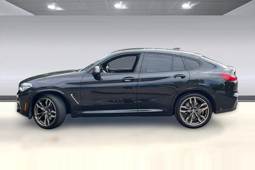Black Sapphire Metallic 2020 BMW X4 M40i
