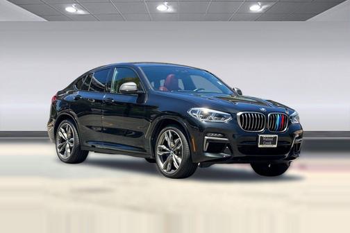 Black Sapphire Metallic 2020 BMW X4 M40i