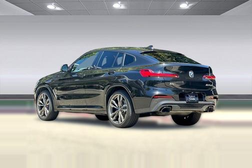 Black Sapphire Metallic 2020 BMW X4 M40i