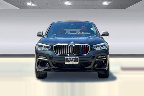 Black Sapphire Metallic 2020 BMW X4 M40i