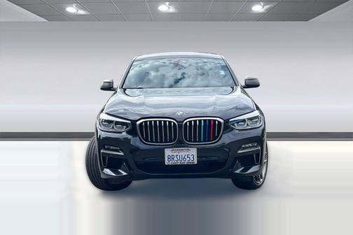 Black Sapphire Metallic 2020 BMW X4 M40i