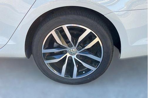 2016 Volkswagen Golf SportWagen TSI Limited Edition