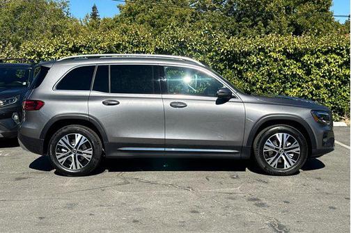 2026 Mercedes-Benz GLB 250 Base