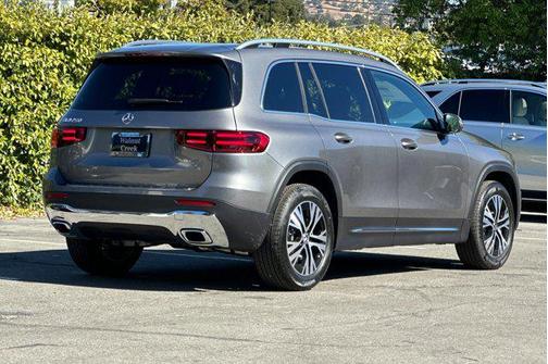 2026 Mercedes-Benz GLB 250 Base