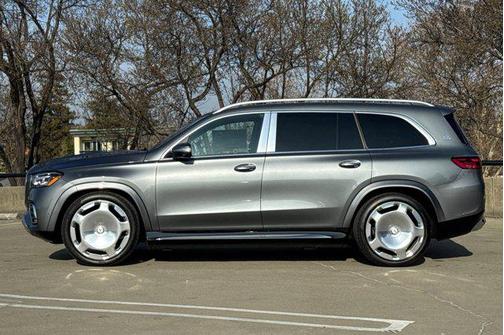 2026 Mercedes-Benz Maybach GLS 600 4MATIC