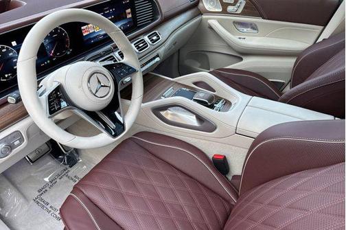 2026 Mercedes-Benz Maybach GLS 600 4MATIC
