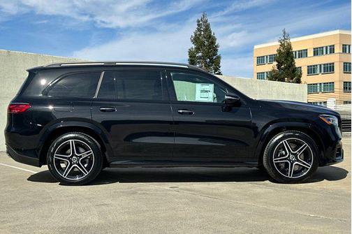 2025 Mercedes-Benz GLS 450 4MATIC