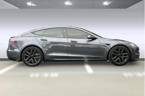 2021 Tesla Model S Plaid