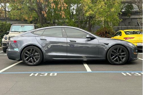 2021 Tesla Model S Plaid