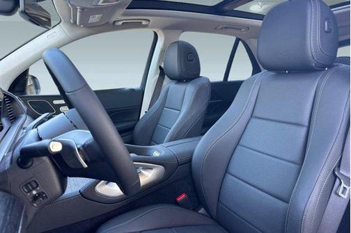 Polar White 2026 Mercedes-Benz GLE 450 4MATIC