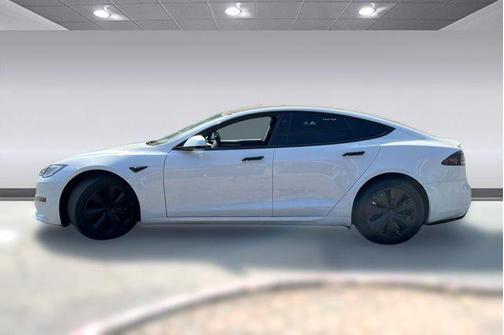 Pearl White Multi-Coat 2022 Tesla Model S Dual Motor All-Wheel Drive