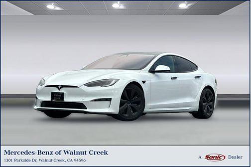 Pearl White Multi-Coat 2022 Tesla Model S Dual Motor All-Wheel Drive