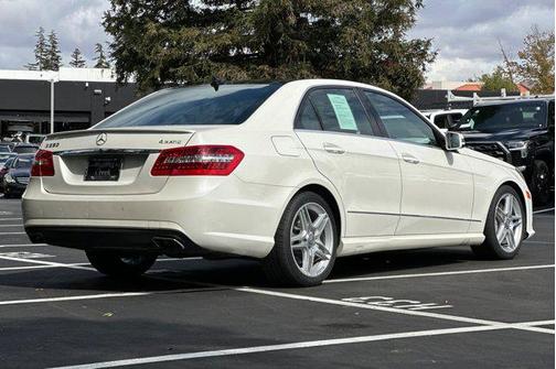 2013 Mercedes-Benz E-Class 4MATIC