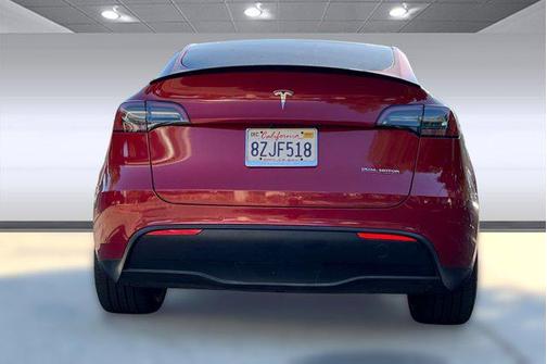 2022 Tesla Model Y Performance Dual Motor All-Wheel Drive