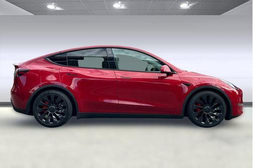 2022 Tesla Model Y Performance Dual Motor All-Wheel Drive