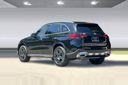 Black 2026 Mercedes-Benz GLC 300 4MATIC