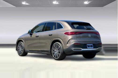 2026 Mercedes-Benz EQE 320 320